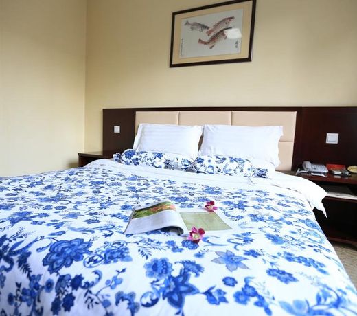 Yantai Hong Teng Hotel