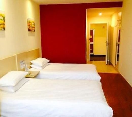 Hanting Hotel Huzhou South Street