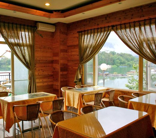 Crystal Jade Chalet