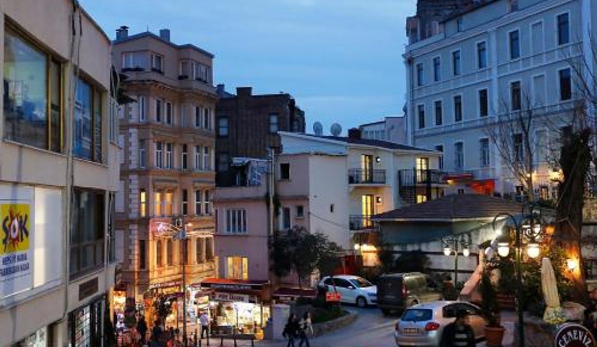 Art Nouveau Galata