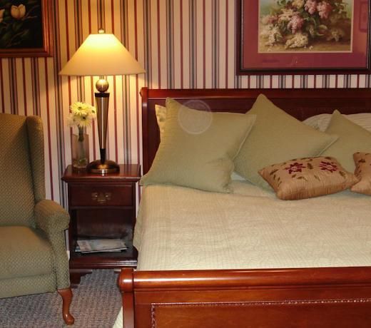 THE LATTICE INN