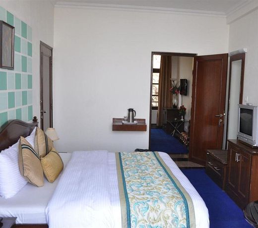 TULIP INN MUSSOORIE BARLOWGANJ