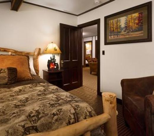 Grand Lake Lodge