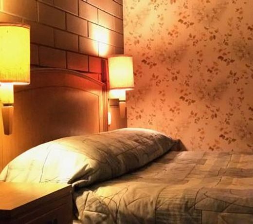 Century Motor Inn