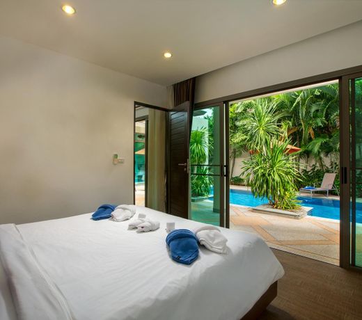 Villa Jake by TropicLook
