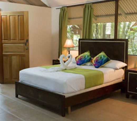 Evergreen Lodge