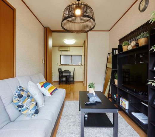 NOMAD Traditional house in local residential area easy access to Tokyo