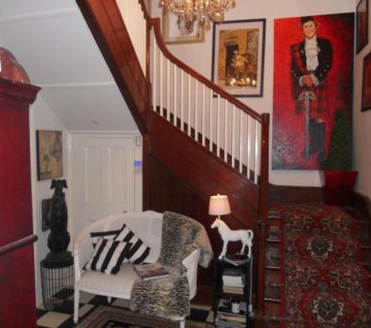 Montrose House