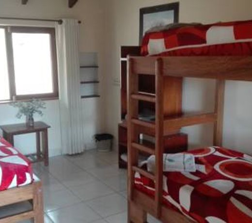 Hostel Serena
