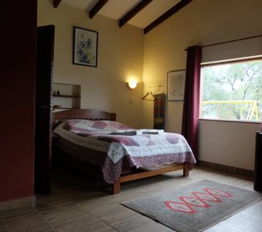 Hostel Serena