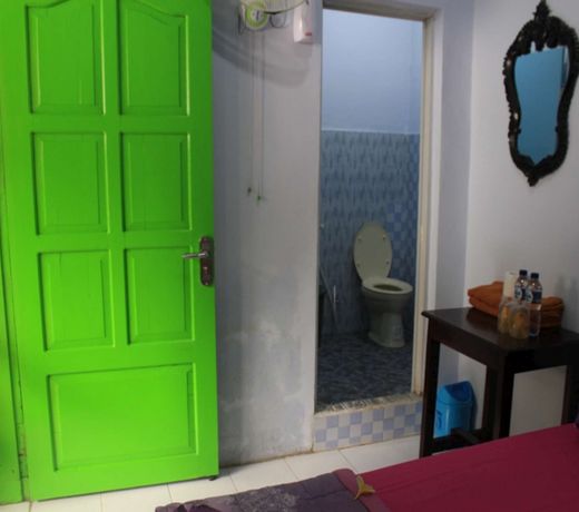 KAMPOENG PAKIS INN