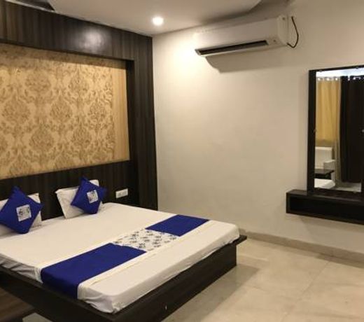 Hotel City Palace
