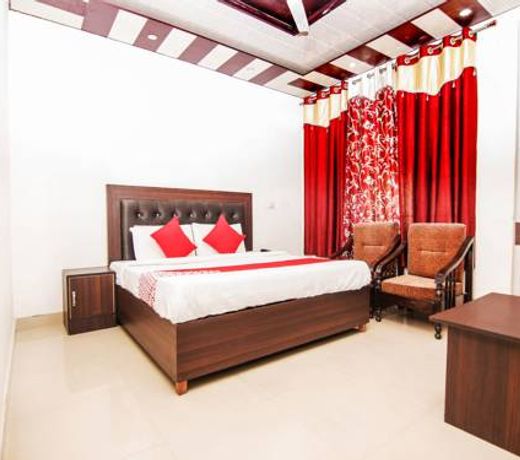 OYO 7917 Hotel Sunbeam