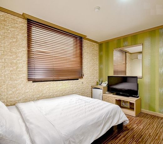 Queen Motel Andong