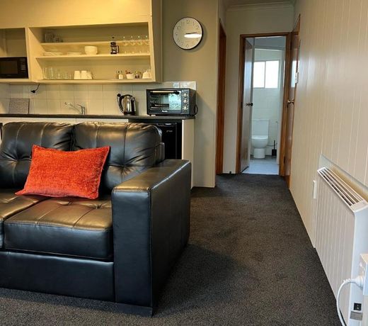 Golden Leaf Apartments