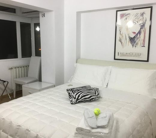 White Dream Suites