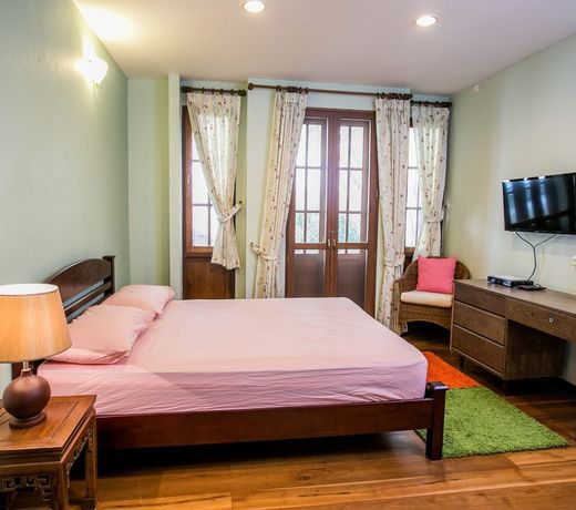 Chan Guest Villa