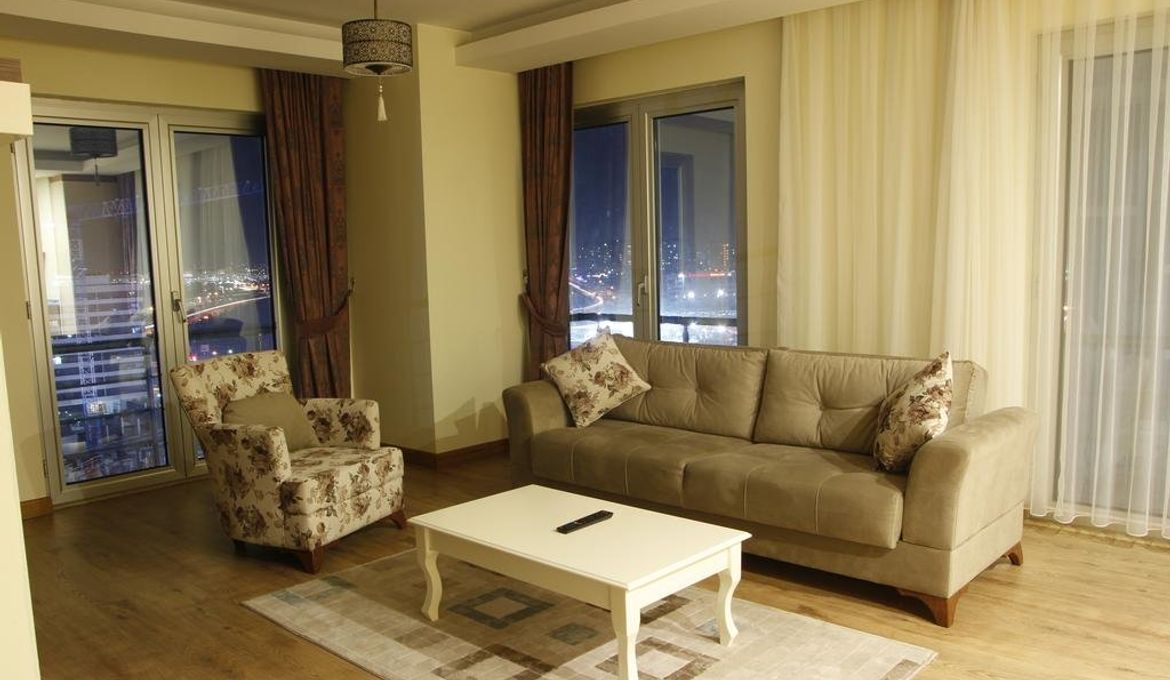 Fly Suites