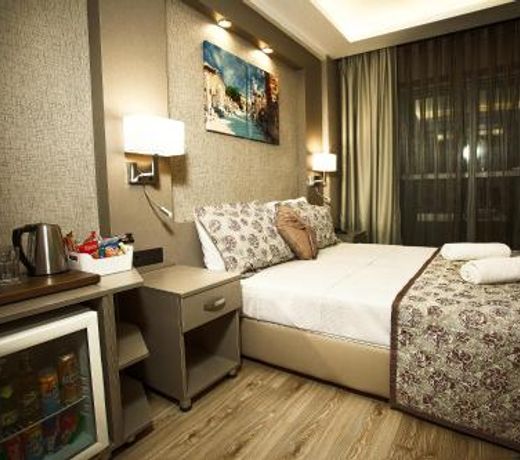Hotel Iz