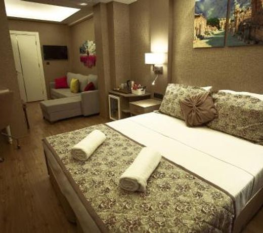 Hotel Iz