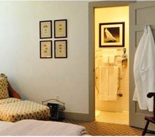 First Colony Inn