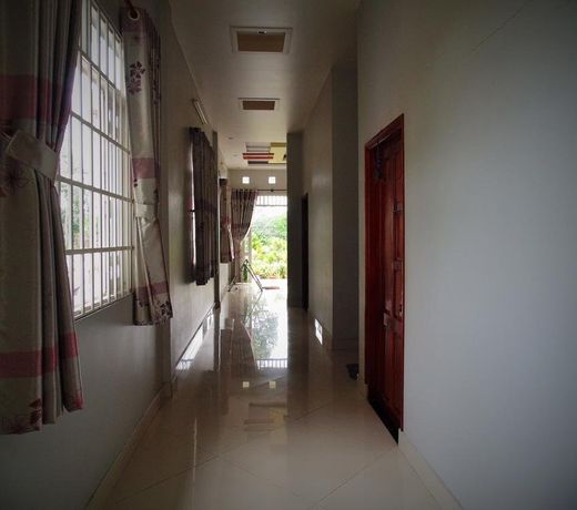 Flower Village Homestay