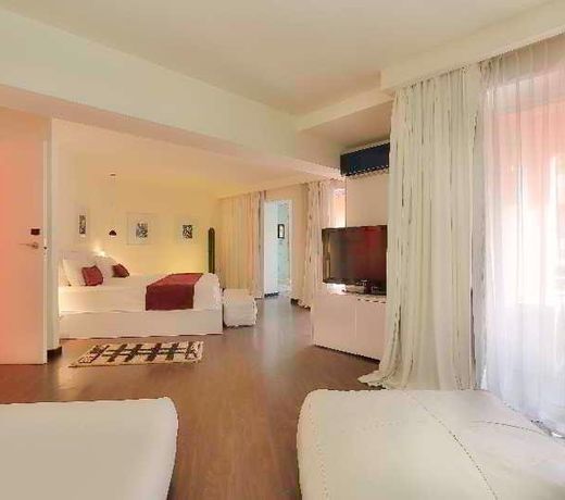 Bab Hotel