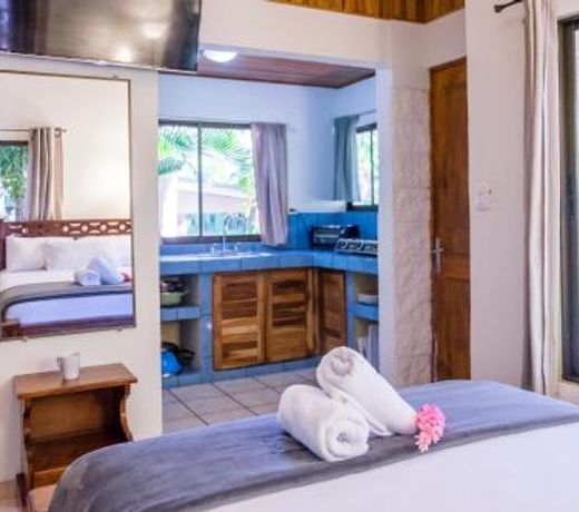 Zula Inn Aparthotel