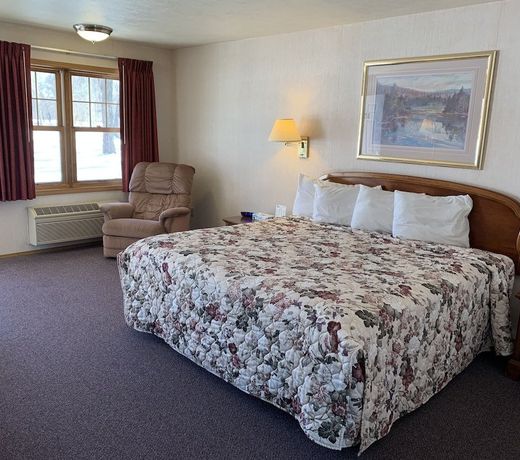 The Gunnison Inn at Dos Rios Golf Course