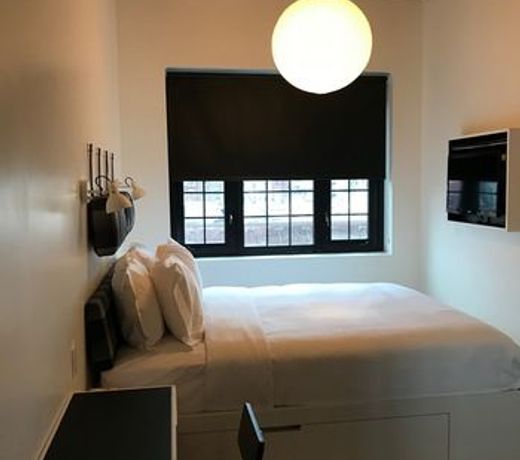 Gowanus Inn & Yard