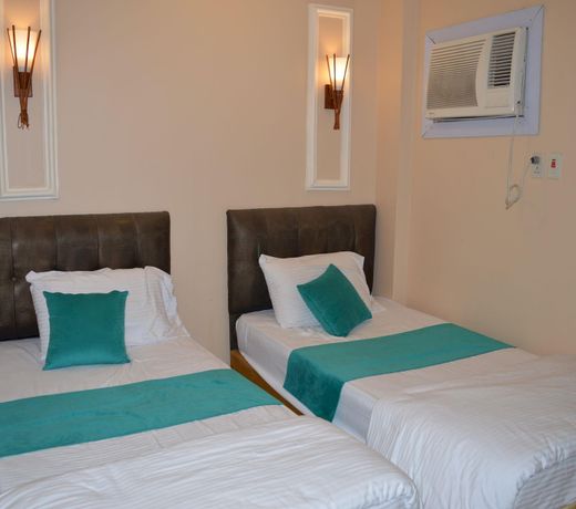 Sharq Hotel