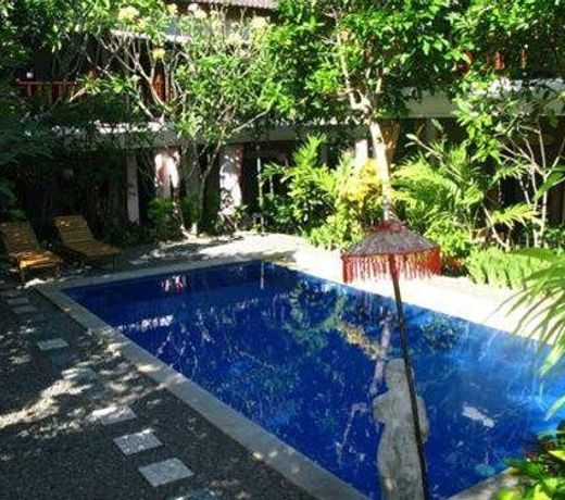 Tropical Bali Hotel