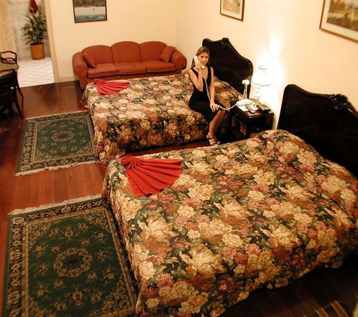 Hotel Santo Tomas