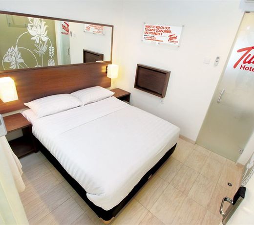 TUNE HOTEL - LEGIAN