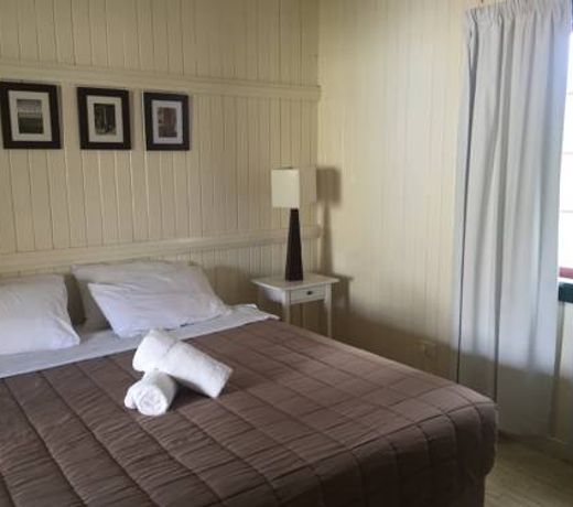 Wellshot Hotel