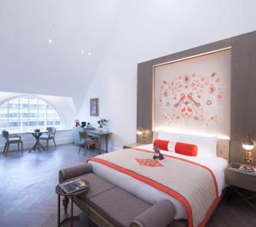 The LaLit London