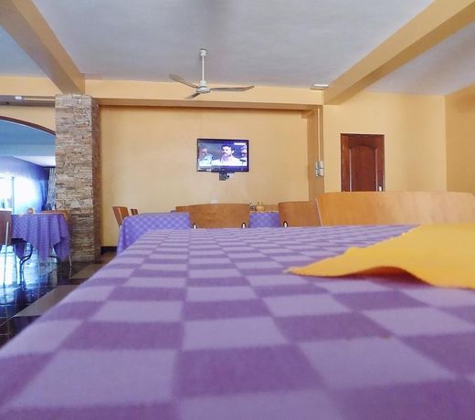 G-One Hotel