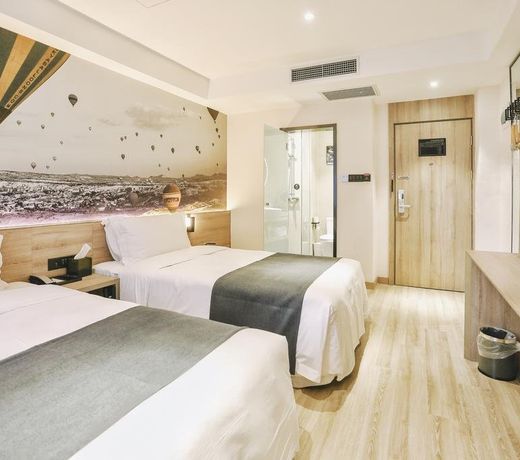 Beijing Jian Guo Men A.T Hourse Hotel