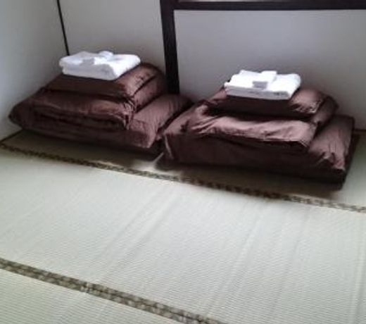 Abiko Guest House