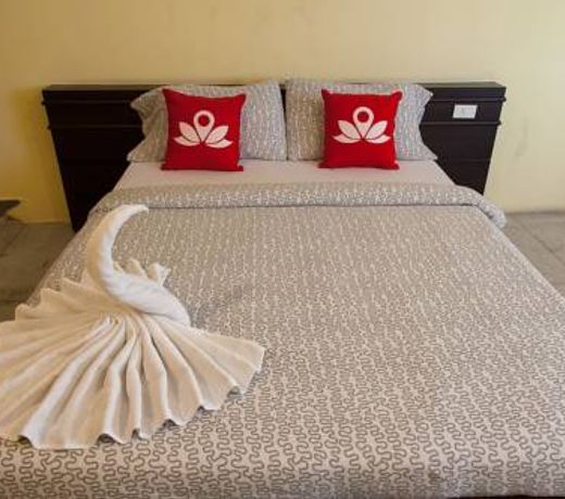 ZEN Rooms Siripong Road