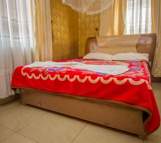 Platinum Royale Hotel