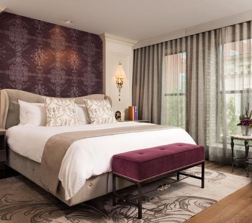 The Ivey's Hotel