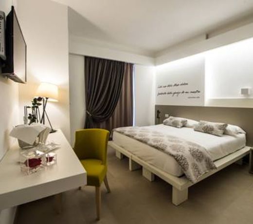 Malucri Resort