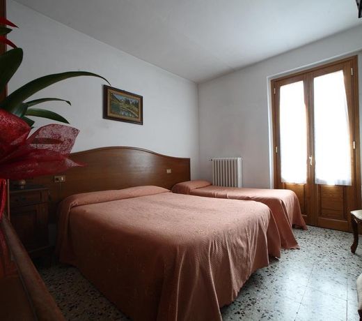 Albergo Ristorante il Poggiolo