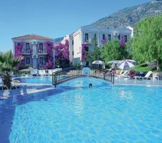 NICHOLAS LODGE HOTEL