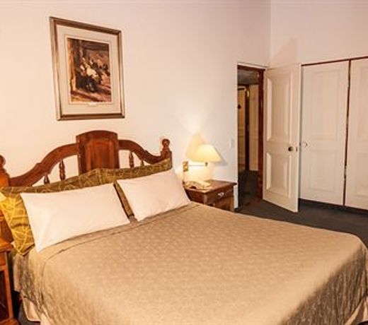 Patagonia Plaza Hotel