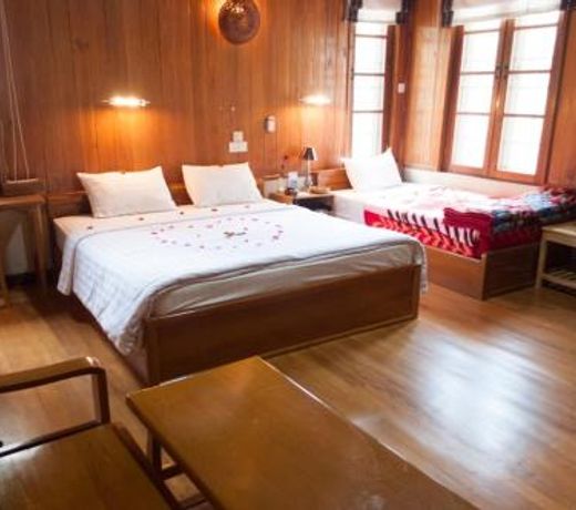 Pine Hill Resort