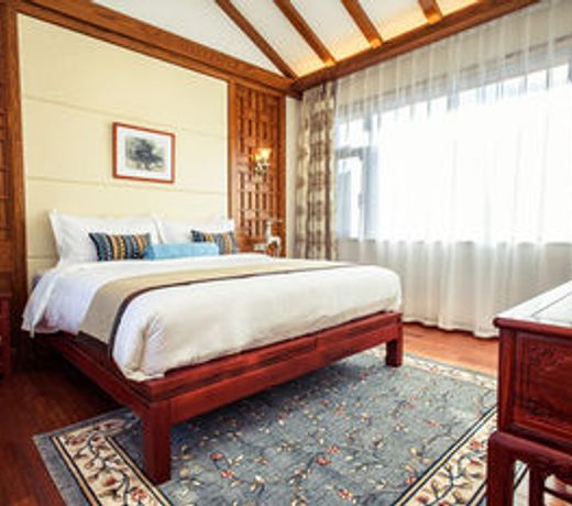 Snowy Sands Resort