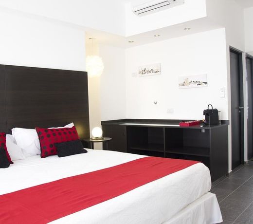 Let Sun Hotel Boutique
