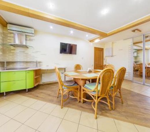 InnHome Apartments on Vorovskogo str.36b